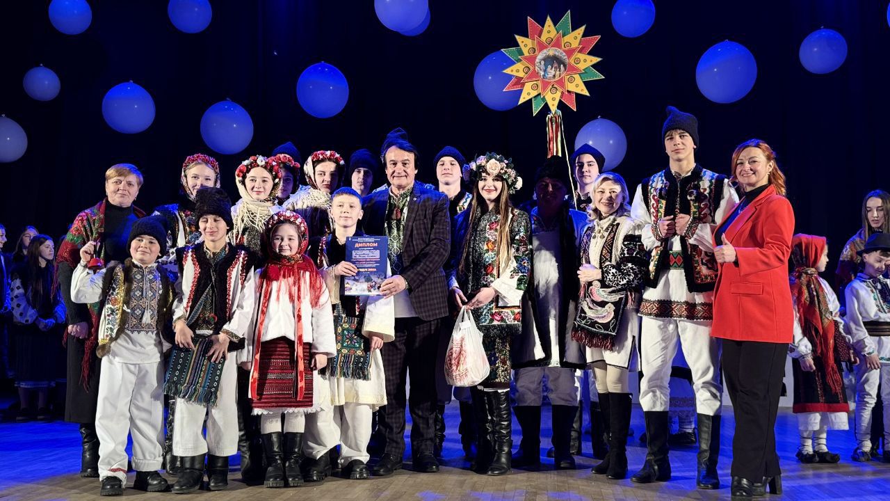 На Буковині відбувся обласний фестиваль колядок і щедрівок «Колядує зима»